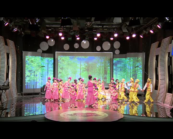 葫芦丝演奏